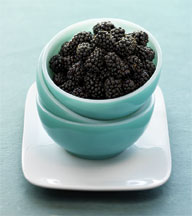 <b>Berries May Help Beat Cold and Flu</b>“></td><td><p>(<a href=