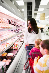 <b>Food Safety and Your Family: Taking Steps to Erase Consumer Doubt</b>“></td><td><p>(<a href=